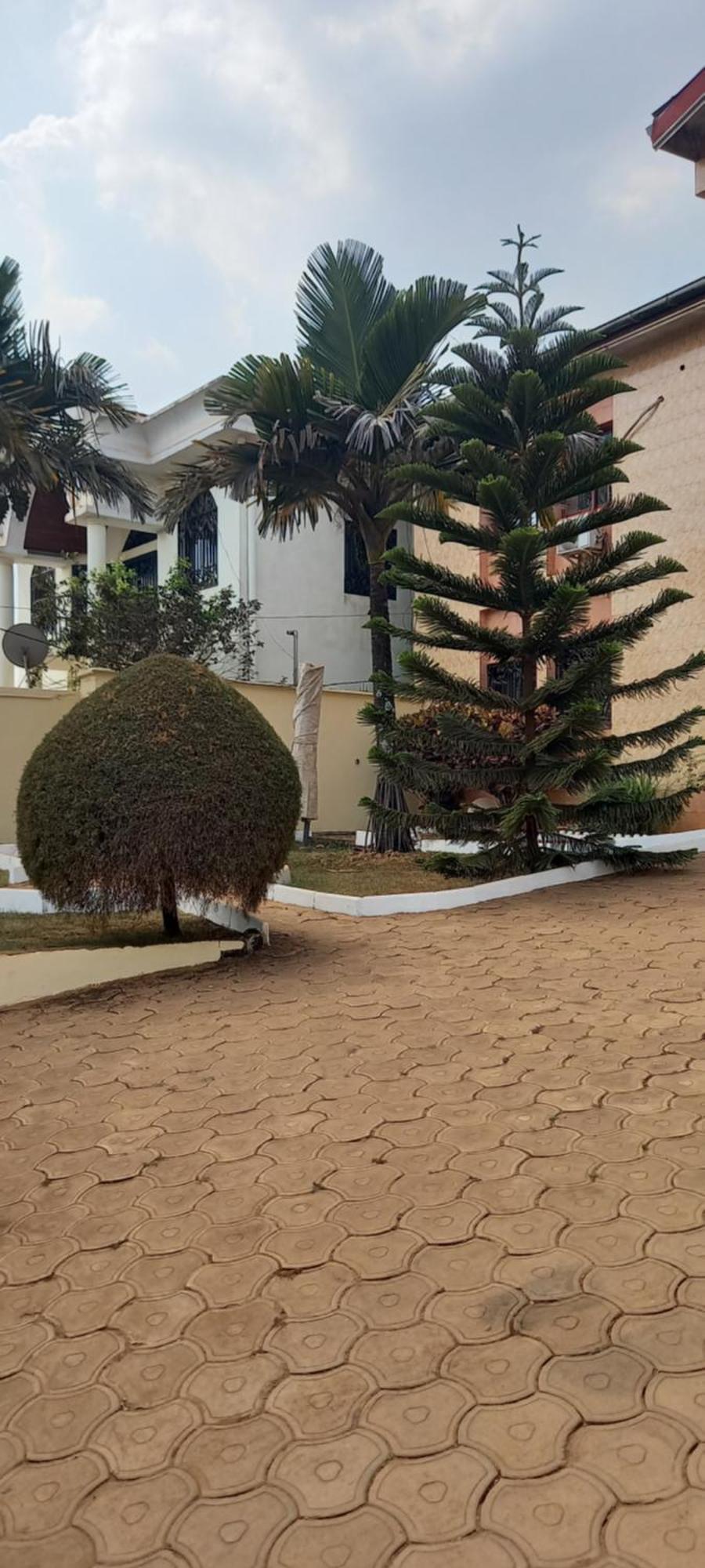 Appart'hotel Mireille Yaoundé Extérieur photo